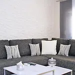 Sapphire & Ivory Luxury - * Kavala