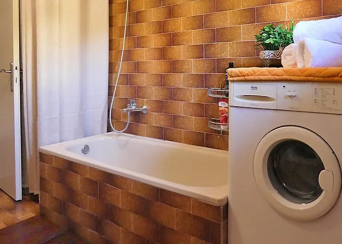 Sapphire & Ivory Luxury - *